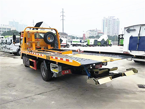 福田奧鈴一拖二藍(lán)牌清障車