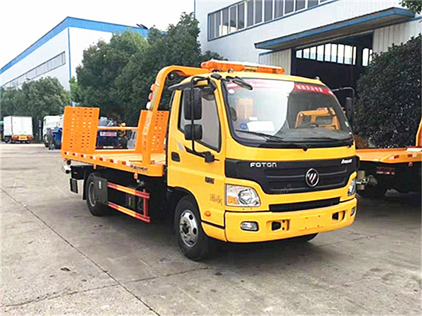 福田歐馬可一拖二藍(lán)牌清障車