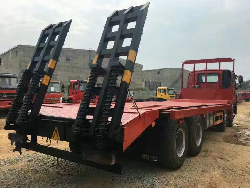 【國五】歐曼前四后八挖機平板車