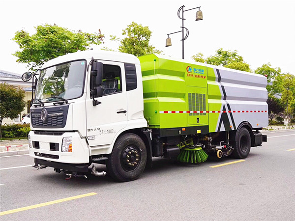 東風(fēng)天錦15方洗掃車(chē)