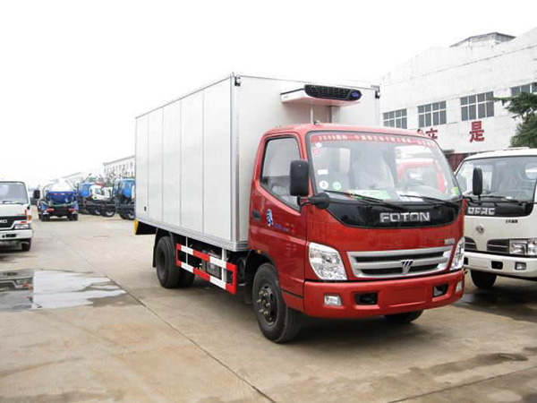 福田奧鈴4.085米冷藏車