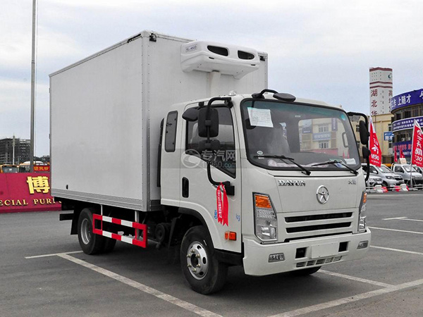 大運單排4.05米貨廂冷藏車