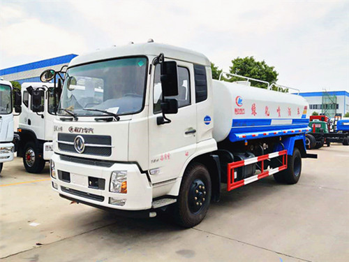 東風(fēng)天錦灑水車