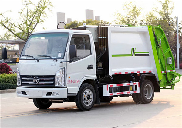 國六灑水車，垃圾車上市，選擇適合你的