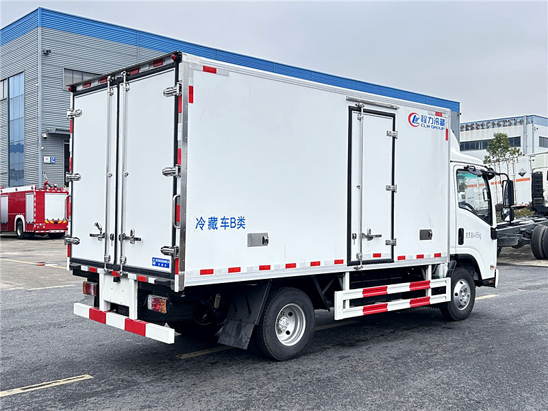 五十鈴KV100冷藏車