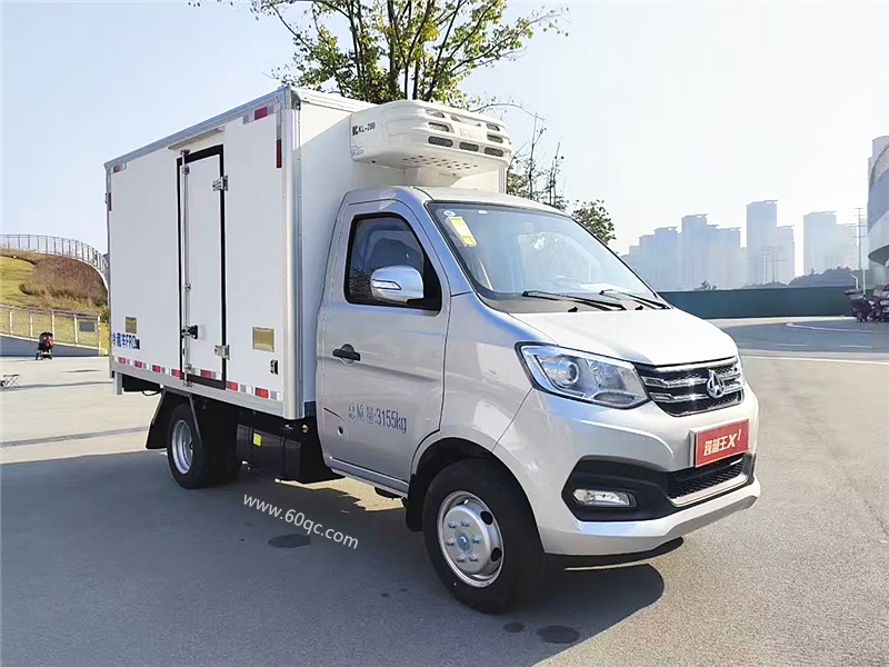 長安跨越X1后雙輪冷藏車 長安跨越X1后雙輪冷藏車